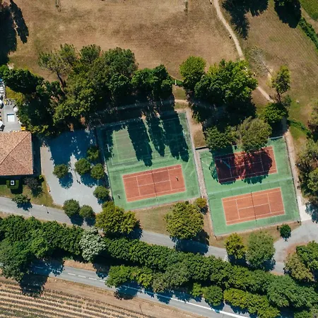 Club Bleues Domaine De Chateau Laval Курортный комплекс 3*