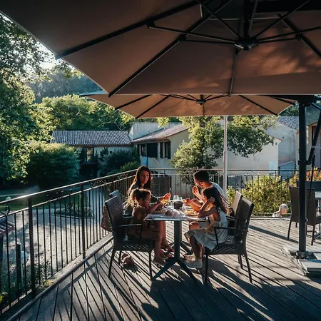 Club Bleues Domaine De Chateau Laval 3* Греу-ле-Бэн