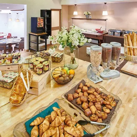 Club Bleues Domaine De Chateau Laval Курортный комплекс Греу-ле-Бэн
