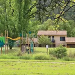 Club Bleues Domaine De Chateau Laval Rezort 3*