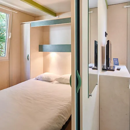 Club Bleues Domaine De Chateau Laval 3* Gréoux-les-Bains