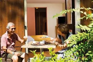 Club Bleues Domaine De Chateau Laval Resort 3*