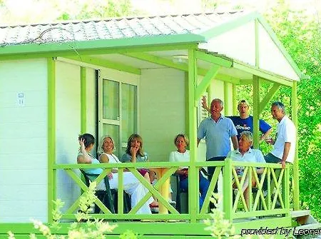 Club Bleues Domaine De Chateau Laval Resort Gréoux-les-Bains