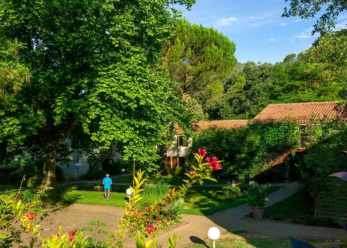Station touristique Club Bleues Domaine De Château Laval