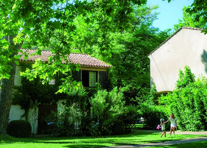 Club Bleues Domaine De Château Laval Gréoux-les-Bains